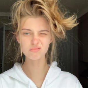 Avatar người dùng Phạm Linh